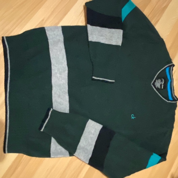 Calvin Klein - Picture 2 of 2